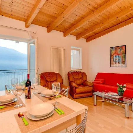 Casa Elka 7 Pieve (Lombardy)